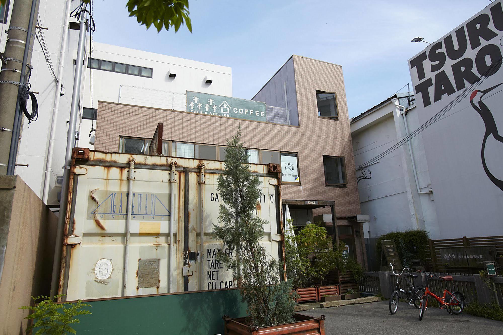 Bonfire Hostel Ōsaka Exterior foto